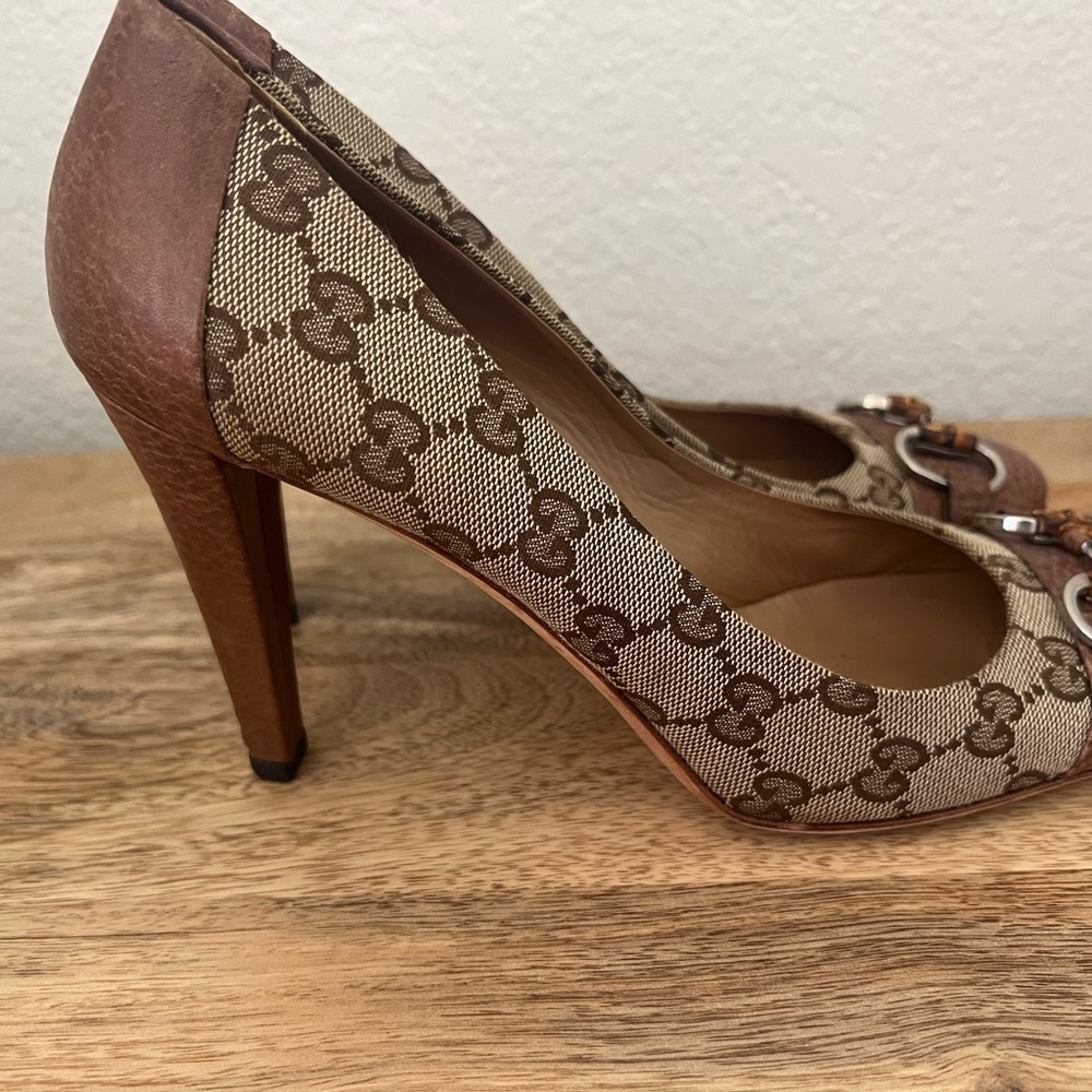 Gucci signature logo pumps - Picture 3 of 6